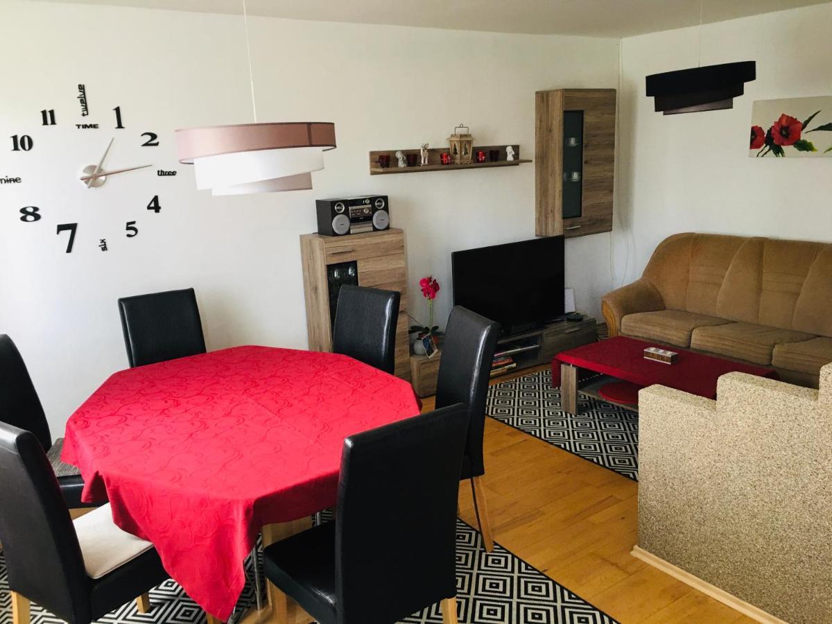 Apartman Monya Turčianske Teplice Екстериор снимка